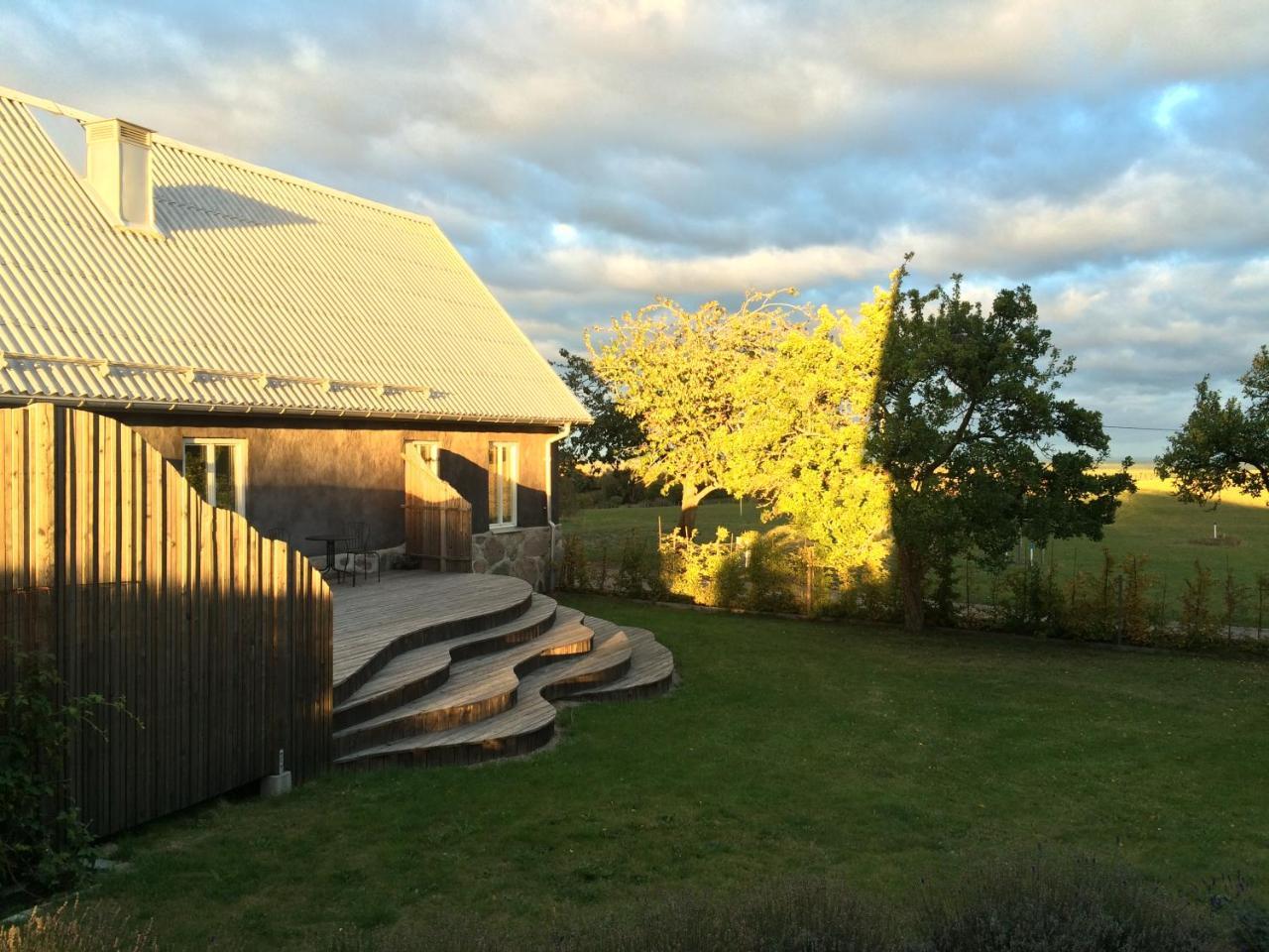 Cocoon Meetings Bed & Breakfast Degeberga Bagian luar foto